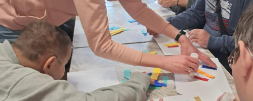 Zajęcia plastyczne z grupa parafialną Św. Ojca Pio